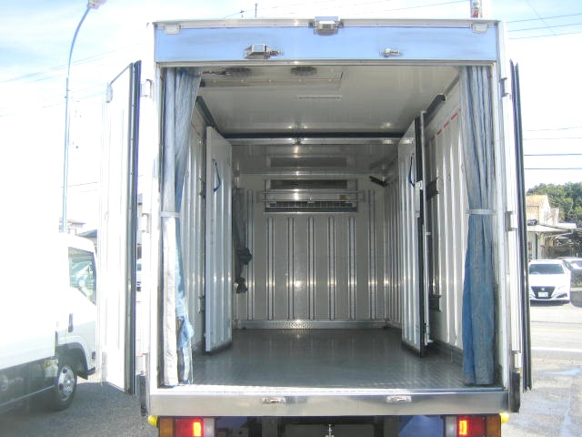 いすゞ エルフ 小型 冷凍冷蔵バン 2RG-NPR88AN(95943) 5枚目