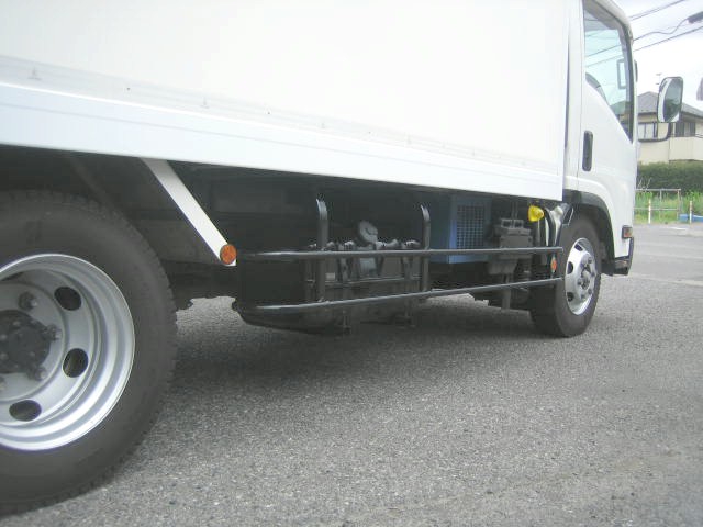 いすゞ エルフ 小型 冷凍冷蔵バン TRG-NPR85AN(95944) 15枚目
