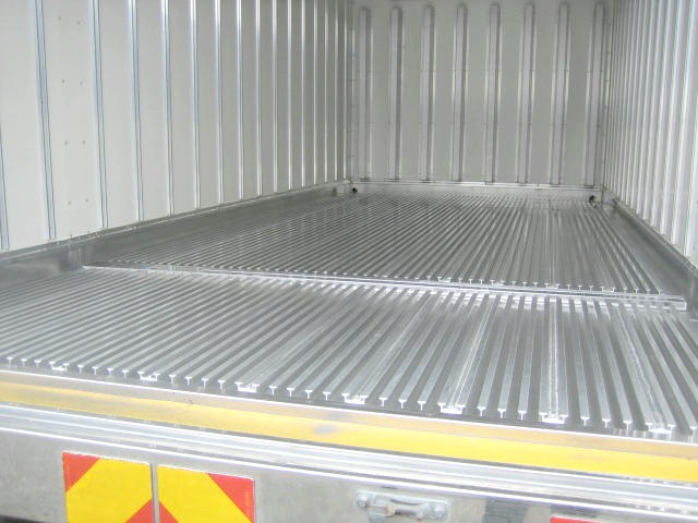 いすゞ エルフ 小型 冷凍冷蔵バン TRG-NPR85AN(95944) 11枚目