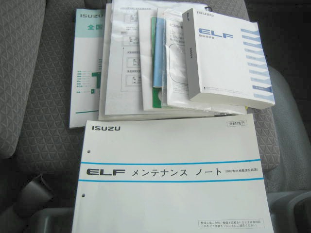 いすゞ エルフ 小型 冷凍冷蔵バン 2RG-NPR88AN(95945) 32枚目