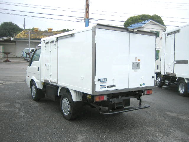 マツダ ボンゴ 小型 冷凍冷蔵バン DBF-SLP2T(95946) 4枚目