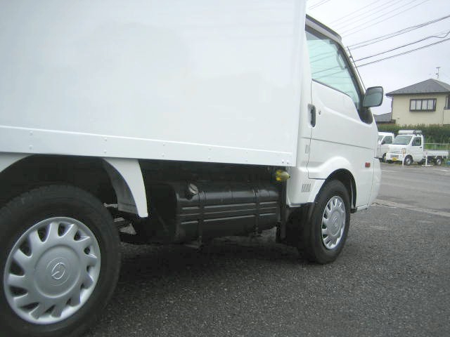 マツダ ボンゴ 小型 冷凍冷蔵バン DBF-SLP2T(95946) 15枚目