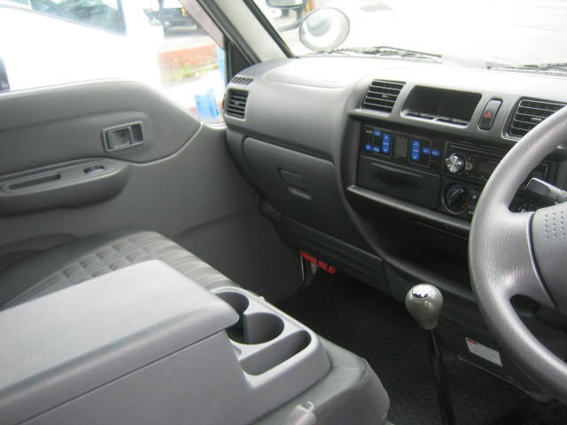 マツダ ボンゴ 小型 冷凍冷蔵バン DBF-SLP2T(95946) 20枚目