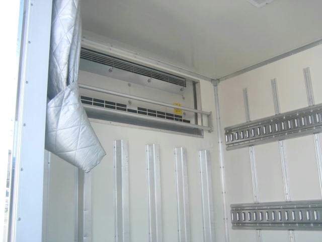 いすゞ エルフ 小型 冷凍冷蔵バン TPG-NMR85N(95947) 10枚目