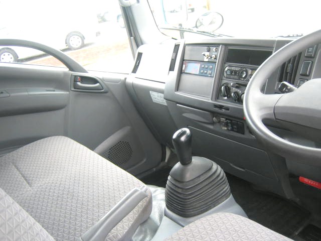 いすゞ エルフ 小型 冷凍冷蔵バン TRG-NLR85AN(95949) 30枚目