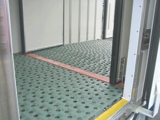 いすゞ エルフ 小型 冷凍冷蔵バン TRG-NLR85AN(95949) 11枚目