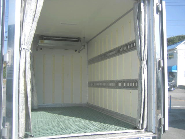 いすゞ エルフ 小型 冷凍冷蔵バン TPG-NLR85AN(95950) 7枚目