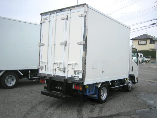 いすゞ エルフ 小型 冷凍冷蔵バン TPG-NLR85AN(95952) 3枚目