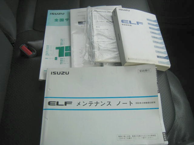 いすゞ エルフ 小型 冷凍冷蔵バン TPG-NLR85AN(95952) 29枚目