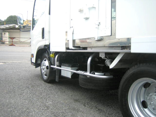 いすゞ エルフ 小型 冷凍冷蔵バン TPG-NLR85AN(95952) 12枚目