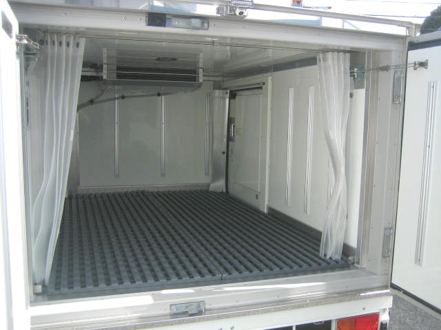 マツダ ボンゴ 小型 冷凍冷蔵バン 5BF-403F(95956) 7枚目