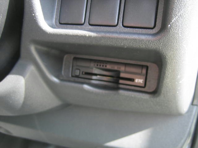 トヨタ ハイエース 小型 冷凍冷蔵バン CBF-TRH200V(95958) 18枚目