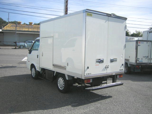 マツダ ボンゴ 小型 冷凍冷蔵バン DBF-SLP2T(95960) 4枚目