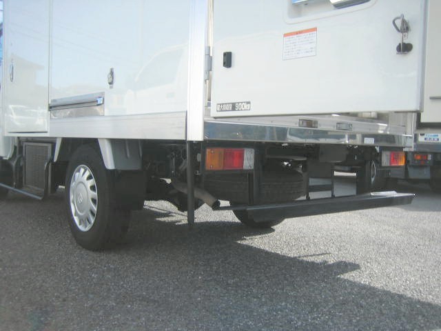 マツダ ボンゴ 小型 冷凍冷蔵バン DBF-SLP2T(95960) 15枚目