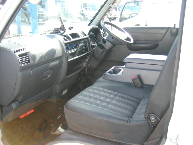 マツダ ボンゴ 小型 冷凍冷蔵バン DBF-SLP2T(95960) 20枚目