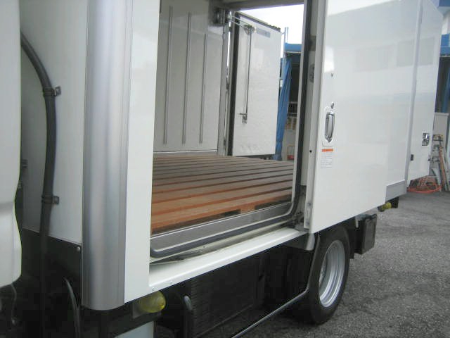 トヨタ トヨエース 小型 冷凍冷蔵バン LDF-KDY231(95967) 10枚目