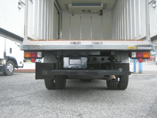 トヨタ トヨエース 小型 冷凍冷蔵バン LDF-KDY231(95967) 17枚目