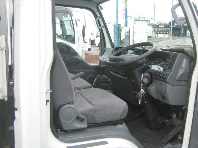 いすゞ エルフ 小型 冷凍冷蔵バン TPG-NHR85AN(95969) 25枚目