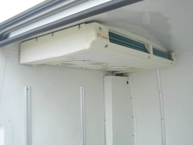 トヨタ ハイエース 小型 冷凍冷蔵バン QDF-KDH201V(95973) 11枚目