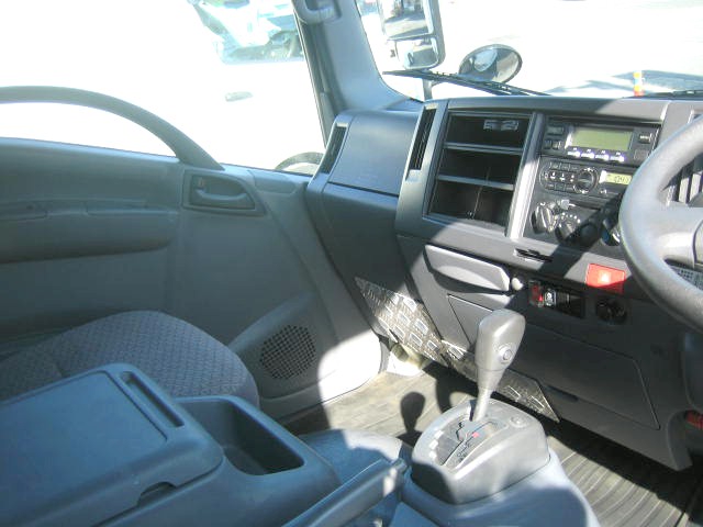 いすゞ エルフ 小型 冷凍冷蔵バン TPG-NMR85AN(95974) 29枚目