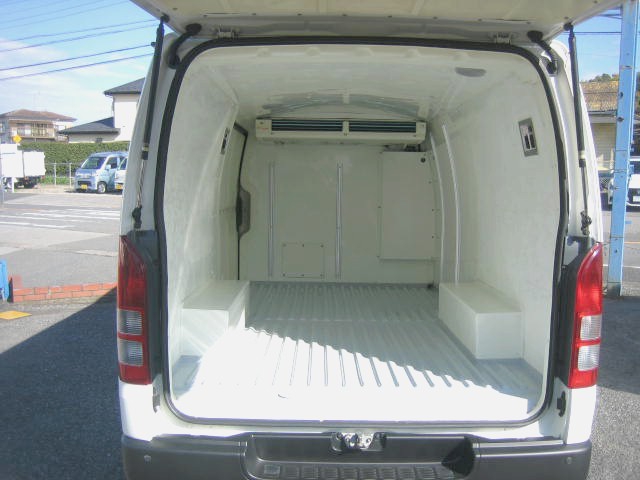 トヨタ ハイエース 小型 冷凍冷蔵バン QDF-KDFH201V(95975) 6枚目