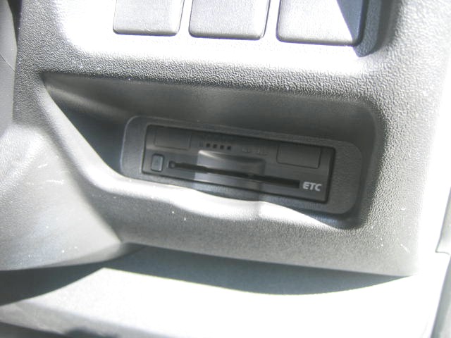 トヨタ ハイエース 小型 冷凍冷蔵バン QDF-KDFH201V(95975) 22枚目