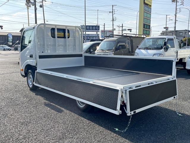 トヨタ ダイナ 小型 平ボディ 3BF-TRY230(96041) 8枚目