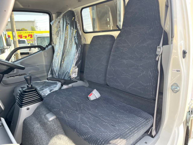 トヨタ ダイナ 小型 平ボディ 3BF-TRY230(96041) 16枚目