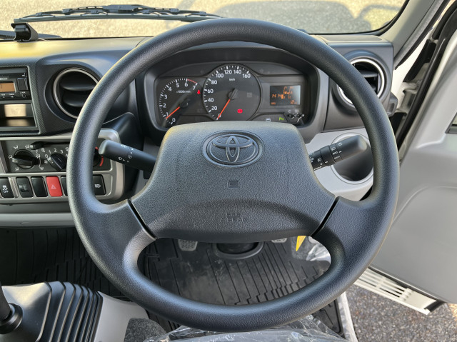 トヨタ ダイナ 小型 平ボディ 3BF-TRY230(96041) 17枚目