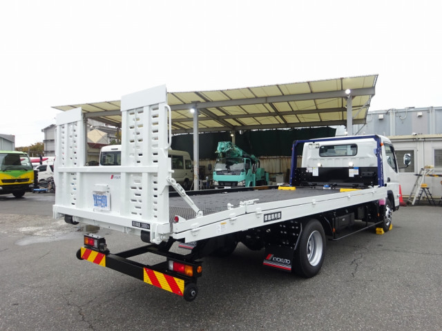 三菱ふそう キャンター 小型 車載専用車 2PG-FEB80(96043) 2枚目