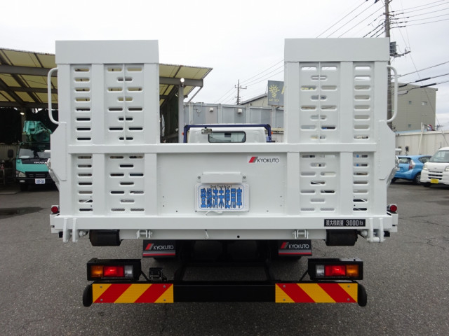 三菱ふそう キャンター 小型 車載専用車 2PG-FEB80(96043) 3枚目