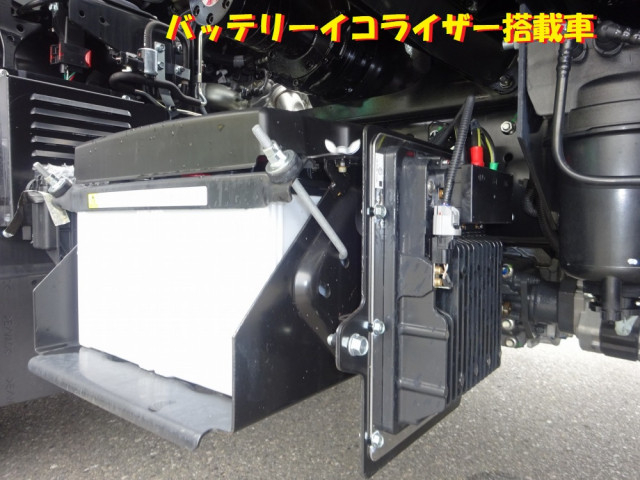 三菱ふそう キャンター 小型 車載専用車 2PG-FEB80(96043) 30枚目