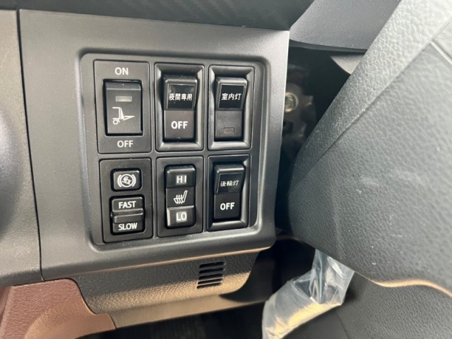 日野 レンジャー 中型 冷凍冷蔵バン 2KG-FD2ABG(96045) 11枚目