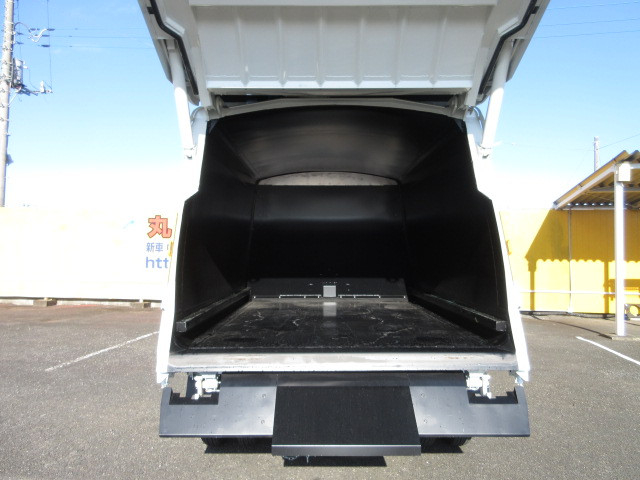 日野 レンジャー 中型 塵芥車（プレス式） 2PG-FD2ABA(96044) 16枚目