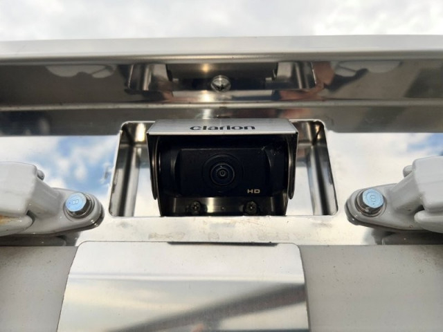 日野 レンジャー 中型 冷凍冷蔵バン 2KG-FD2ABG(96045) 15枚目