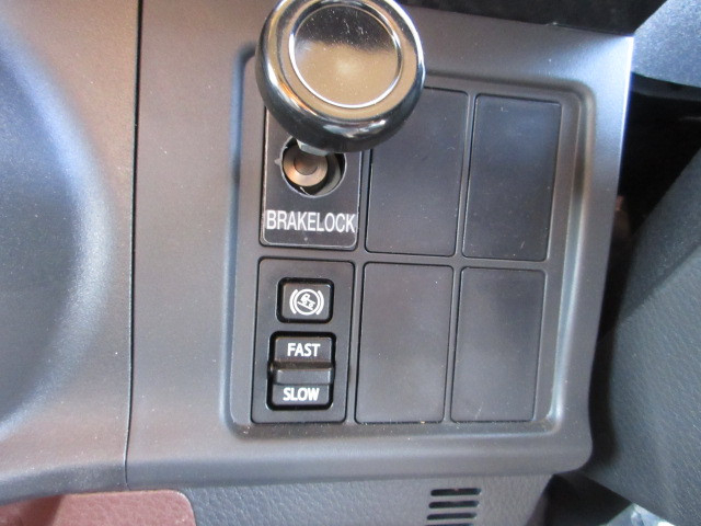 日野 レンジャー 中型 塵芥車（プレス式） 2PG-FD2ABA(96044) 25枚目