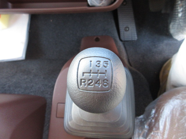 日野 レンジャー 中型 塵芥車（プレス式） 2PG-FD2ABA(96044) 27枚目