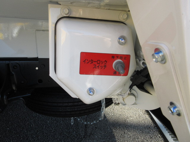 日野 レンジャー 中型 塵芥車（プレス式） 2PG-FD2ABA(96044) 44枚目