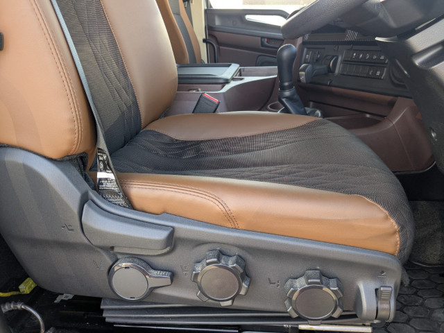 日野 プロフィア 大型 アルミウィング 2DG-FW1AHC(96046) 33枚目