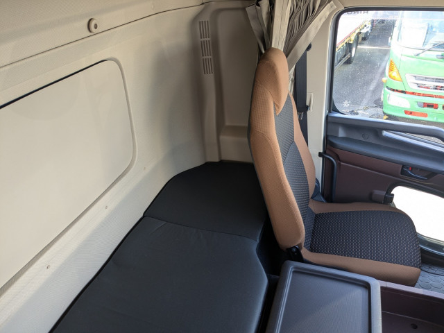 日野 プロフィア 大型 アルミウィング 2DG-FW1AHC(96046) 35枚目