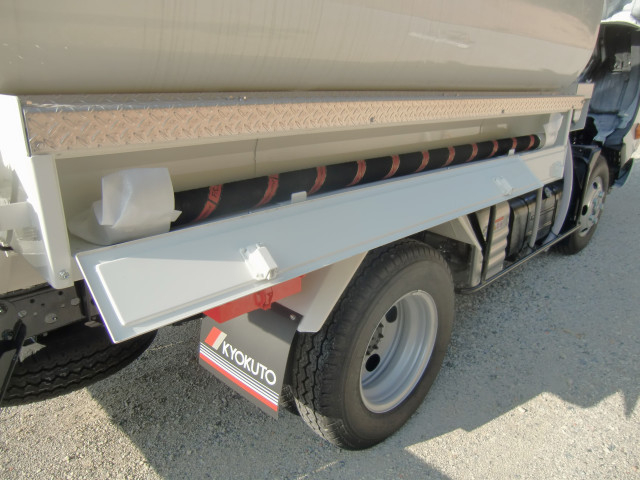 日野 デュトロ 小型 タンクローリー 2KG-XZU600E(96048) 9枚目