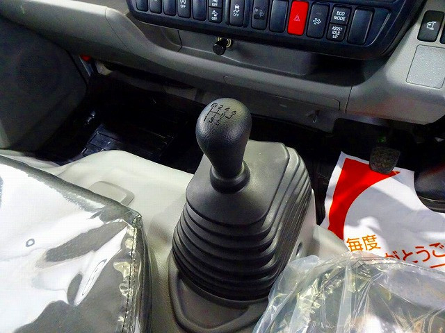 日野 デュトロ 小型 土砂ダンプ 2KG-XZC600T(96050) 15枚目