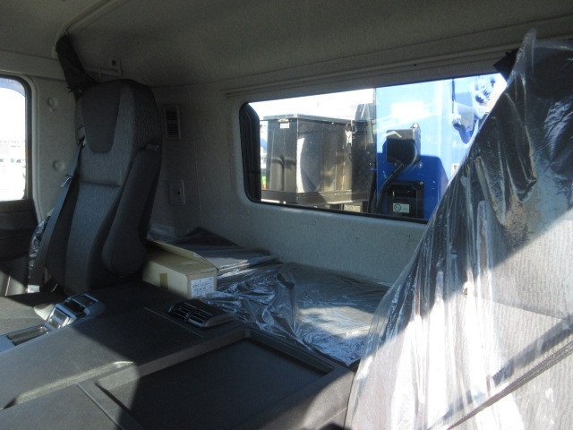 三菱ふそう スーパーグレート 大型 クレーン付き 2PG-FS70HZ(96052) 27枚目