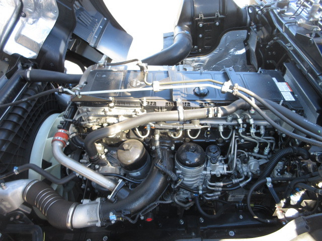 三菱ふそう スーパーグレート 大型 クレーン付き 2PG-FS70HZ(96052) 30枚目