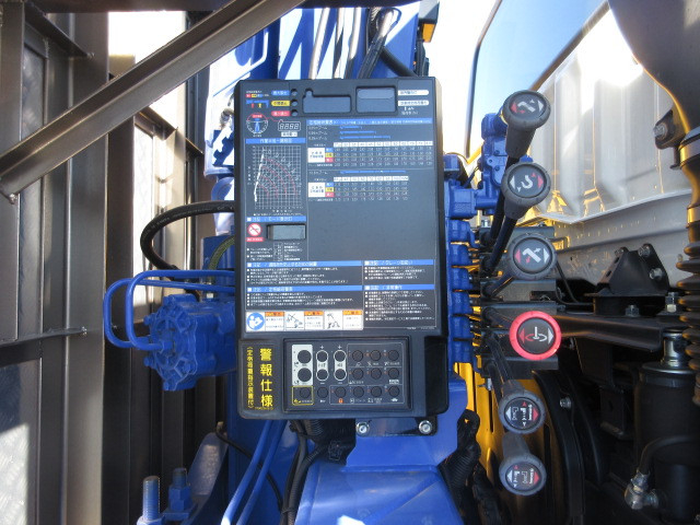 三菱ふそう スーパーグレート 大型 クレーン付き 2PG-FS70HZ(96052) 38枚目