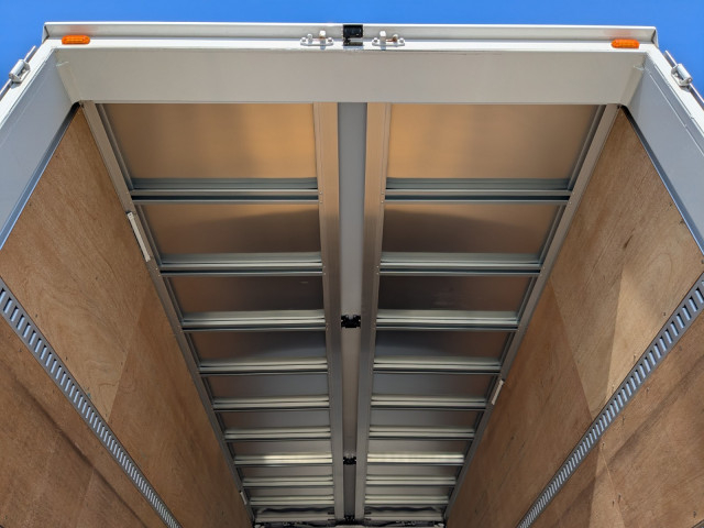 日野 レンジャー 中型 アルミウィング 2KG-FD2ABG(96054) 12枚目