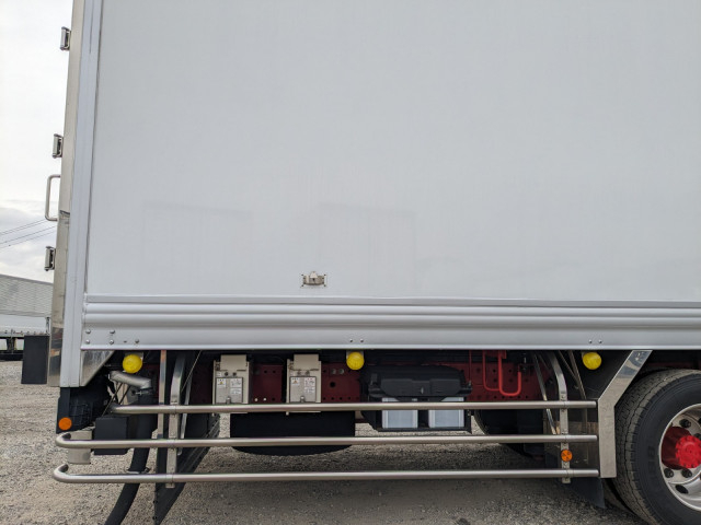 日野 プロフィア 大型 冷凍冷蔵バン 2DG-FW1AHG(96057) 29枚目