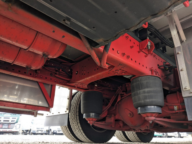 日野 プロフィア 大型 冷凍冷蔵バン 2DG-FW1AHG(96057) 32枚目