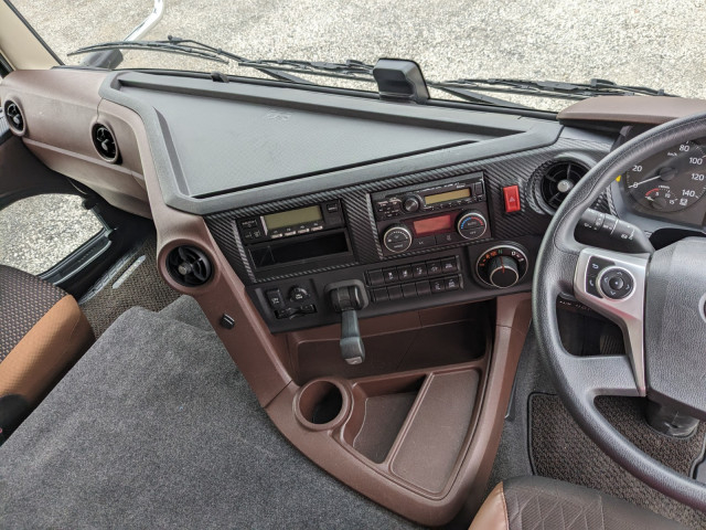 日野 プロフィア 大型 冷凍冷蔵バン 2DG-FW1AHG(96057) 40枚目