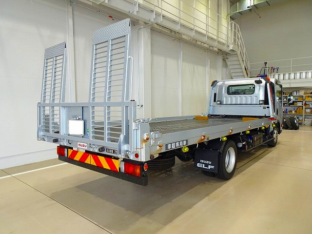 いすゞ エルフ 小型 車載専用車 2RG-NPR88AN(96059) 3枚目